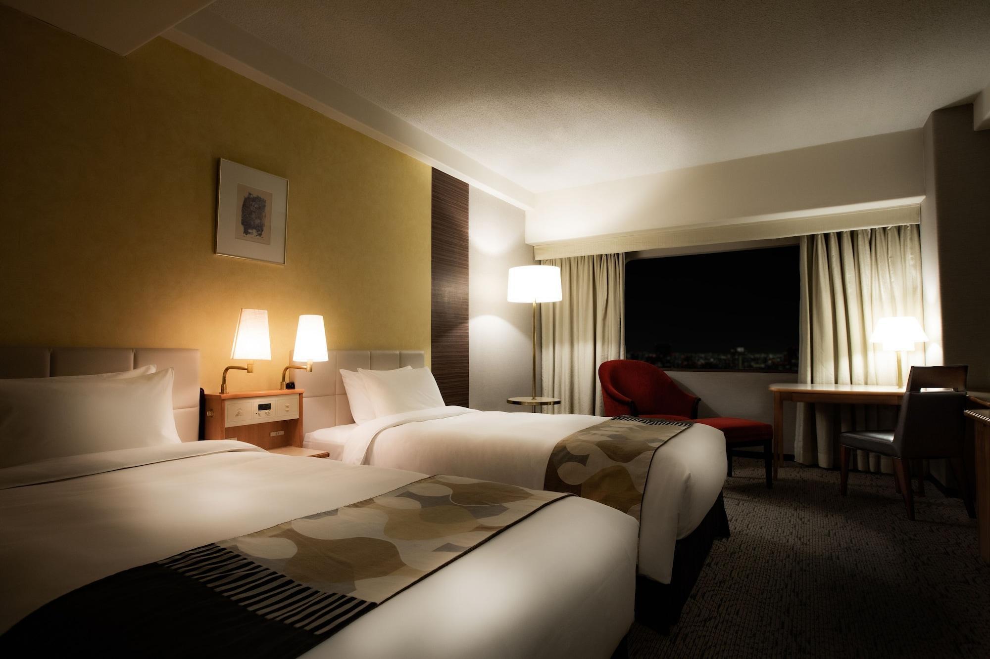 Hotel New Otani Hakata Фукуока Экстерьер фото A room at the hotel